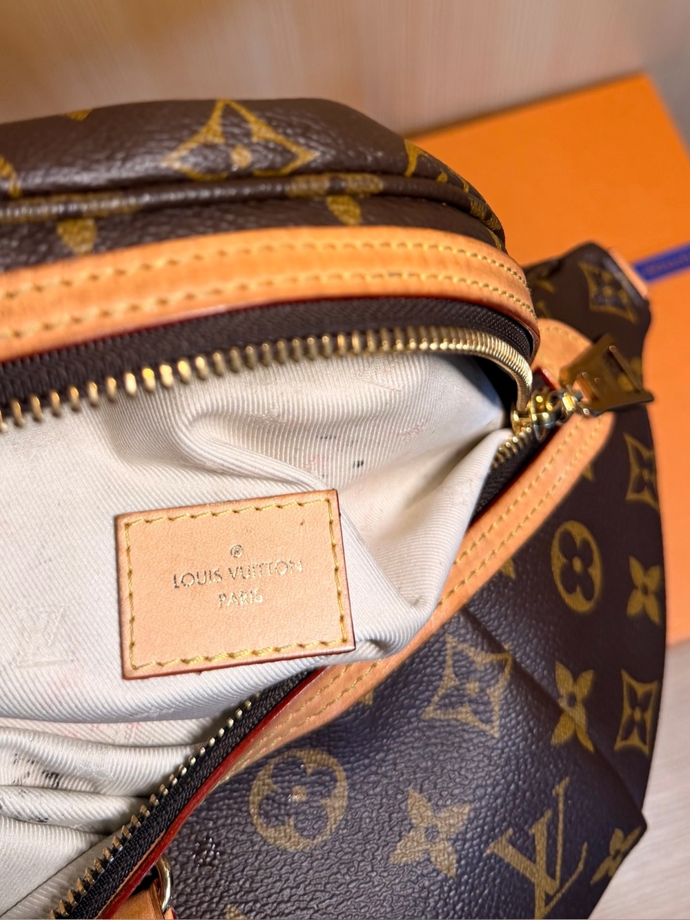 Louis Vuitton High Rise Monogram Bumbag M46784 Full Set + Receipt - Picture 8 of 9